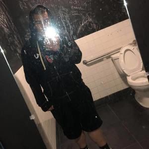 Meet your Posher, Victor